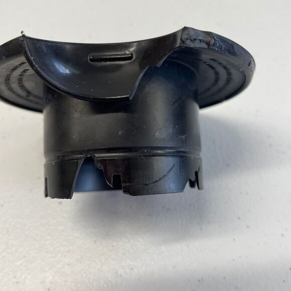 Oster Blender Model 6870 Replacement Lid Black Part #110403 - Picture 3 of 7